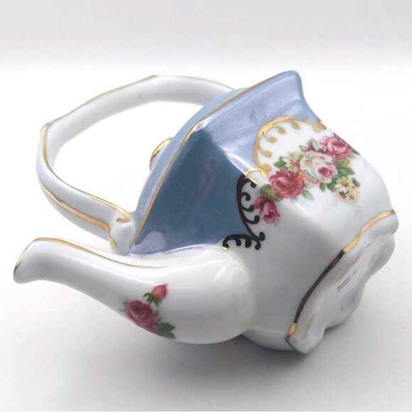 Vintage Porcelain Floral Teapot For One Lusterware With Lid Gold Trim China - Picture 6 of 9